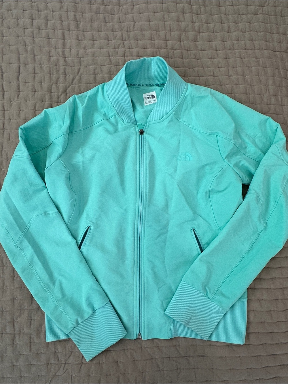 The North Face women’s Teal Zip-Front Jacket